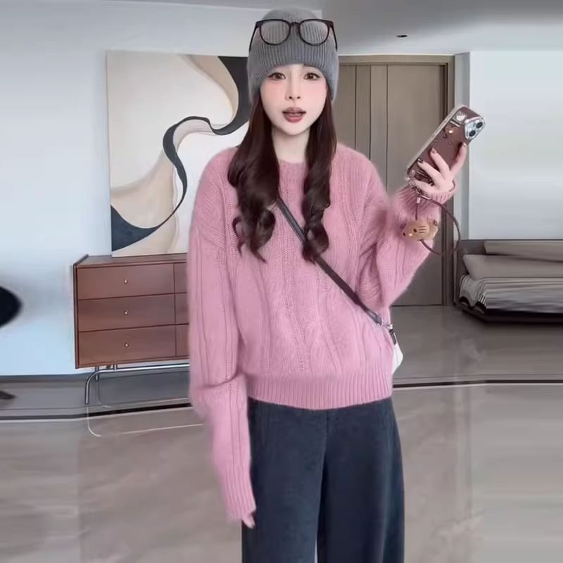 慵懒风粉色麻花显瘦针织衫女