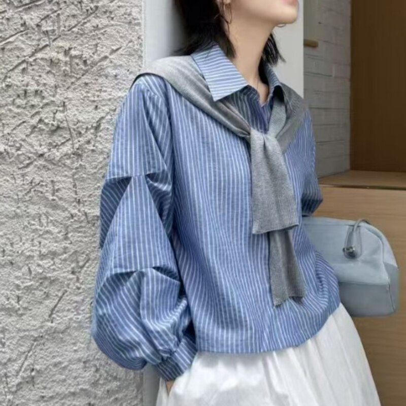 学院风条纹翻领宽松长袖衬衫女