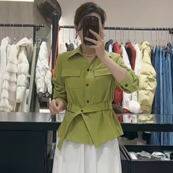 休闲翻领收腰显瘦长袖衬衫女
