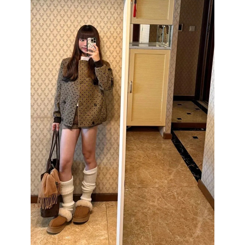 波点宽松毛呢外套格纹短裤两件套