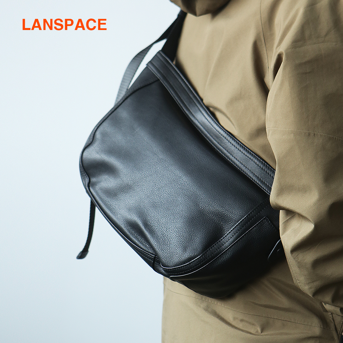 真皮斜挎包高级感大容量通勤包