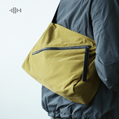 LANSPACE蓝皮具尼龙包斜挎包大容量单肩包运动休闲男包简洁户外