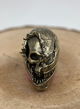 创意霸气毒液骷髅刀坠EDC伞绳坠推牌坠弹弓坠DIY吊坠挂扣款