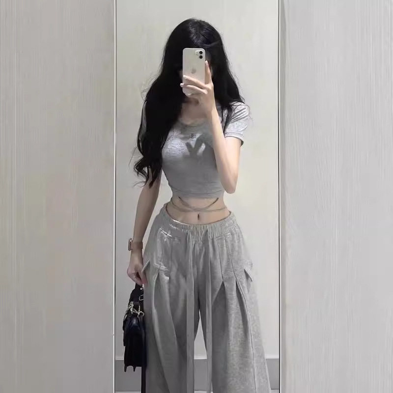 美式绑带设计感辣妹正肩刺绣短袖t恤女夏季紧身别致独特短款上衣
