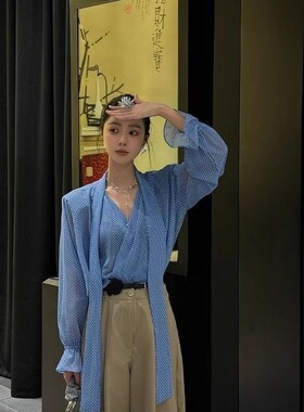 MUKOK南法夏日 蓝色波点轻薄V领衬衫女长袖春夏新款淑女衬衫上衣