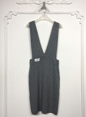 夕系列8125S169 时尚针织背带裙品牌女装折扣颦薪