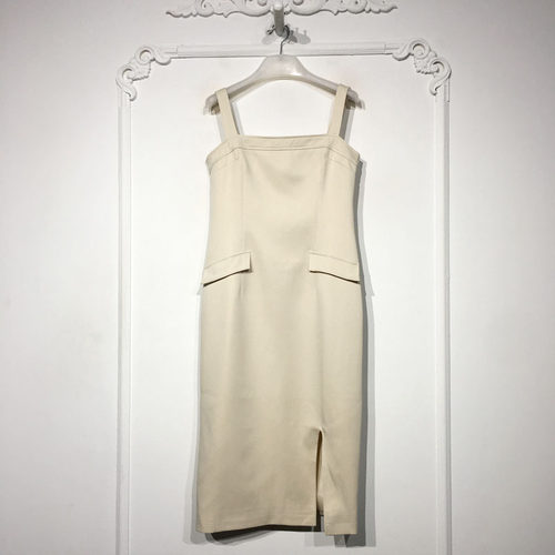容悦 8343S066 时尚连衣裙品牌女装折扣颦薪