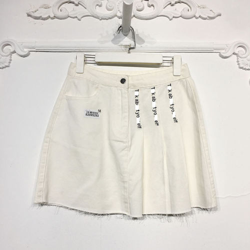 衣PTC系列旗下IM系列 8209S292 时尚牛仔短裙品牌女装折扣颦薪