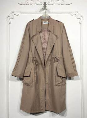 潮系列 8095S233 时尚风衣外套品牌女装折扣颦薪