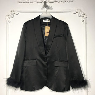 外套品牌女装 录系列 西装 时尚 折扣颦薪 8334S290