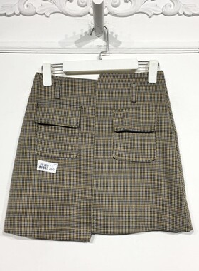 潮系列 8136S260 时尚短裙品牌女装折扣颦薪