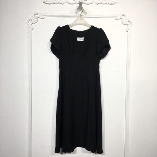 N系列 8115S276 时尚连衣裙品牌女装折扣颦薪