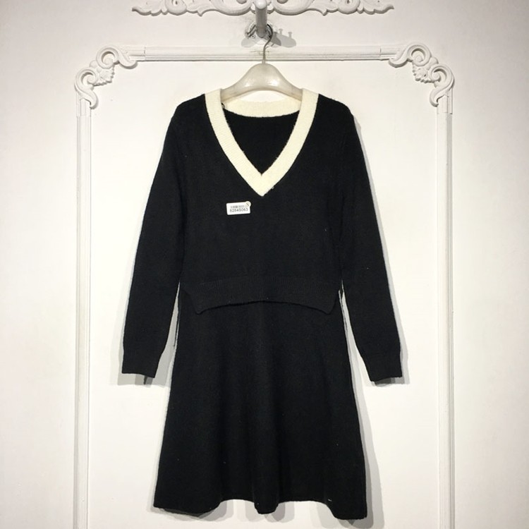 欧系列 8284S063 时尚针织连衣裙品牌女装折扣颦薪