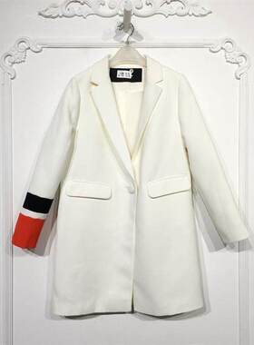 欧系列 8072S183 时尚风衣外套品牌女装折扣颦薪