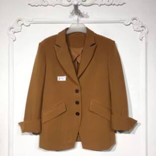 外套品牌女装 VE系列 西装 时尚 折扣颦薪 8311S099