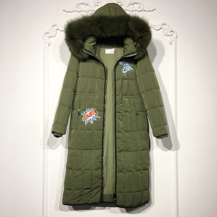 潮系列 8279S095 时尚真毛领羽绒服品牌女装折扣颦薪