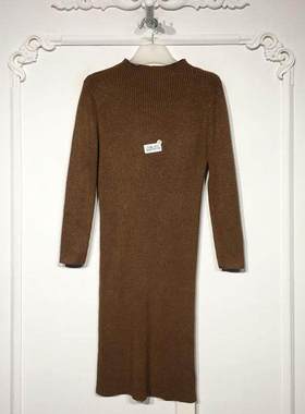 容系列 8267S115 时尚针织连衣裙品牌女装折扣颦薪