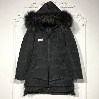 潮系列 8279S252 时尚真毛领羽绒服品牌女装折扣颦薪