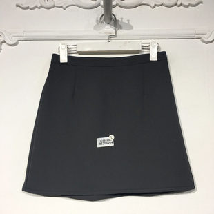短裙品牌女装 时尚 折扣颦薪 8320S204 KRD系列