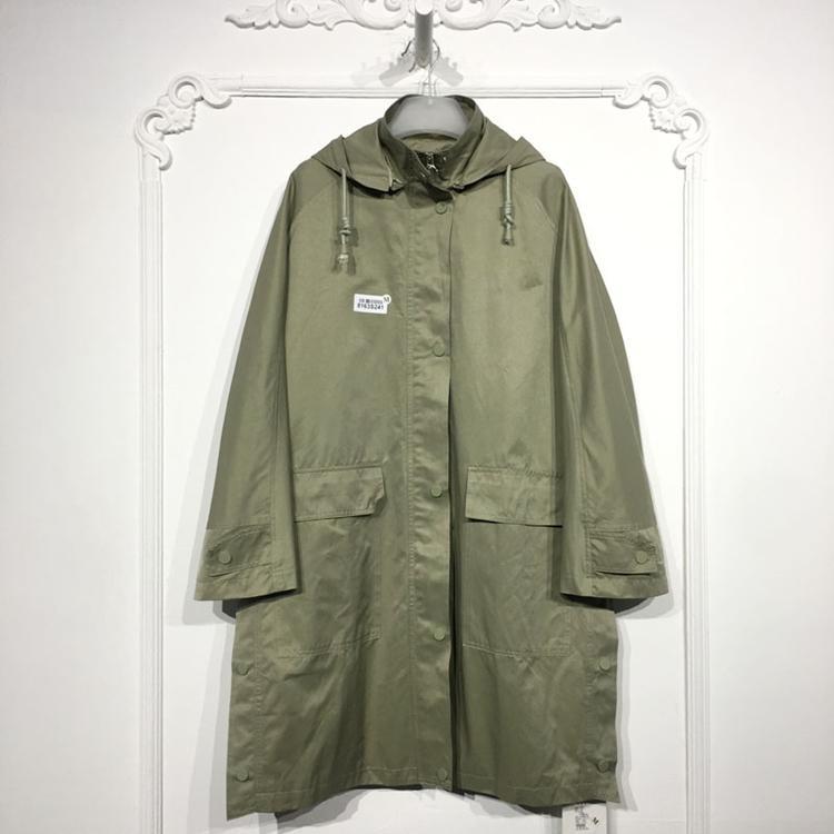 潮系列 8163S241 时尚风衣外套品牌女装折扣颦薪