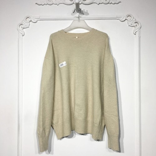 潮系列 8303S299 时尚针织衫品牌女装折扣颦薪