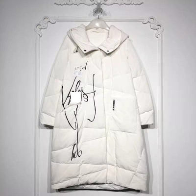 潮系列 8282S095 时尚羽绒服品牌女装折扣颦薪