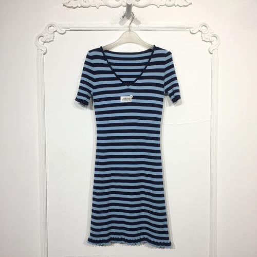 欧系列 8195S182 时尚针织连衣裙品牌女装折扣颦薪