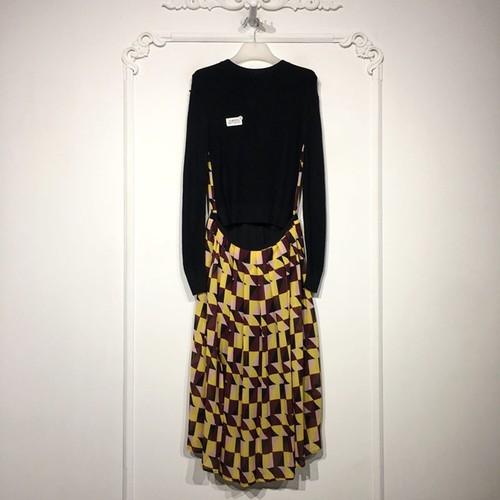 欧系列 8271S121 时尚针织连衣裙品牌女装折扣颦薪