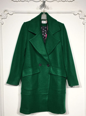 UGC系列 8247S167 时尚毛呢外套品牌女装折扣颦薪