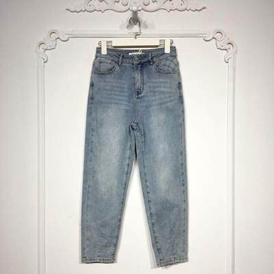 秋系列 8262S036 时尚牛仔长裤品牌女装折扣颦薪