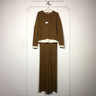 KRD系列 8309S200 时尚羊毛针织套装两件套品牌女装折扣馨薪