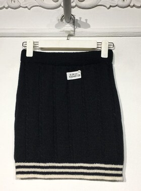 依L系列 8304S138 时尚针织短裙品牌女装折扣颦薪