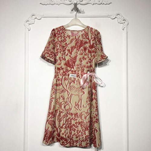 容悦 8319S052 时尚连衣裙品牌女装折扣颦薪