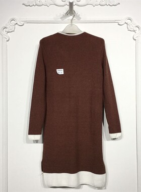 乔系列 D96529 时尚针织连衣裙品牌女装折扣颦薪