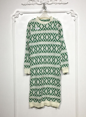 西树系列 D86218 时尚针织连衣裙品牌女装折扣颦薪