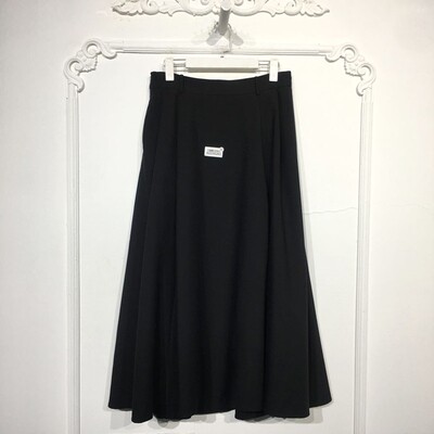 VE系列 8223S263 时尚半身裙品牌女装折扣颦薪