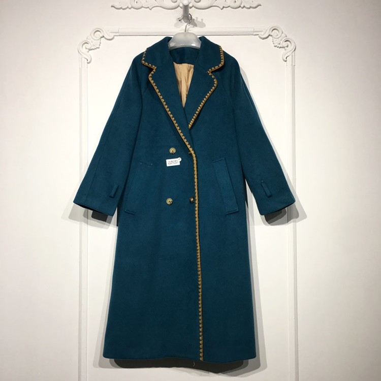 容系列 8267S287 时尚毛呢外套品牌女装折扣颦薪