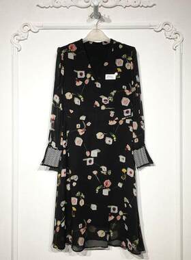 衣系列 8227S204 时尚真丝连衣裙品牌女装折扣颦薪