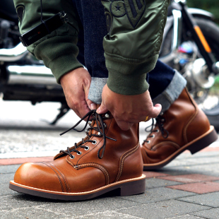 经典 靴休闲机车马丁靴 百搭潮复古手工固特异工艺8111伞兵靴男工装