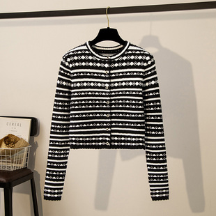 外搭短款 女时尚 名媛上衣圆领毛衣 小香风条纹撞色针织开衫 早秋新品