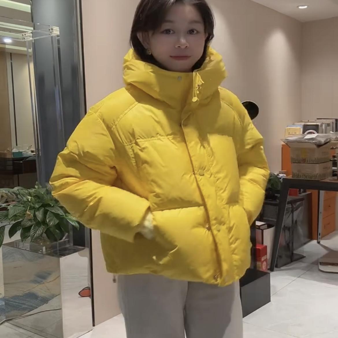 保暖加厚短款羽绒服时尚连帽