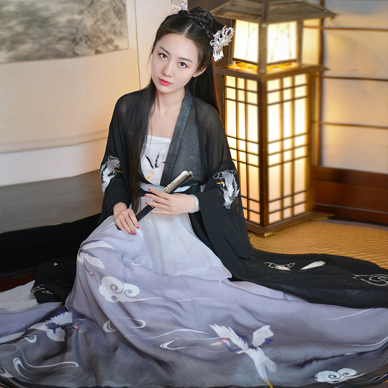 如梦霓裳原创汉服女装对襟齐腰襦裙传统瑞鹤仙绣花大袖衫春夏现货