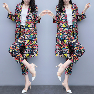 2024春装新款韩版中长款印花九分裤休闲两件套时尚套装女