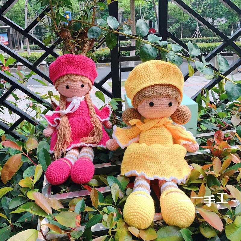 一一手工 贝雷帽麻花辫女孩毛线玩偶材料包 纯手工女生节日礼物