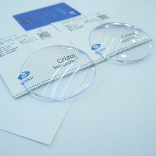 专柜正品法国依视路1.56超薄加硬加膜防水防雾树脂眼镜片配保质卡