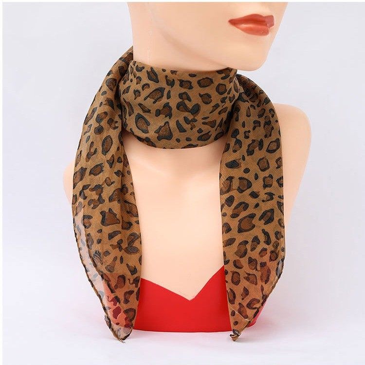 经典款式豹纹70小方巾雪纺印花柔软清新甜美韩版围巾丝巾领巾