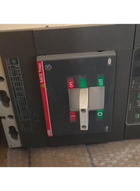 ABB SACE Tmax塑壳断路器，型号T6N 800，拆
