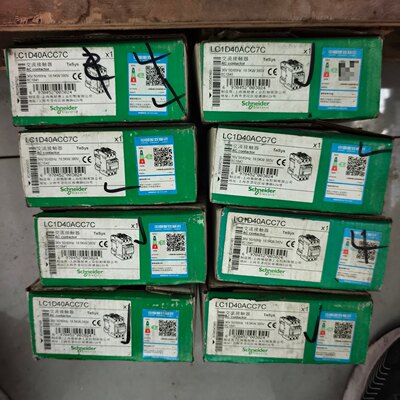 施耐德LC1D40ACC7C接触器，线圈36V全新原装正品，