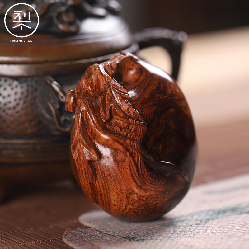 梨香院海南黄花梨寿桃手把件降香黄檀红木男手工雕刻油梨盘玩茶宠