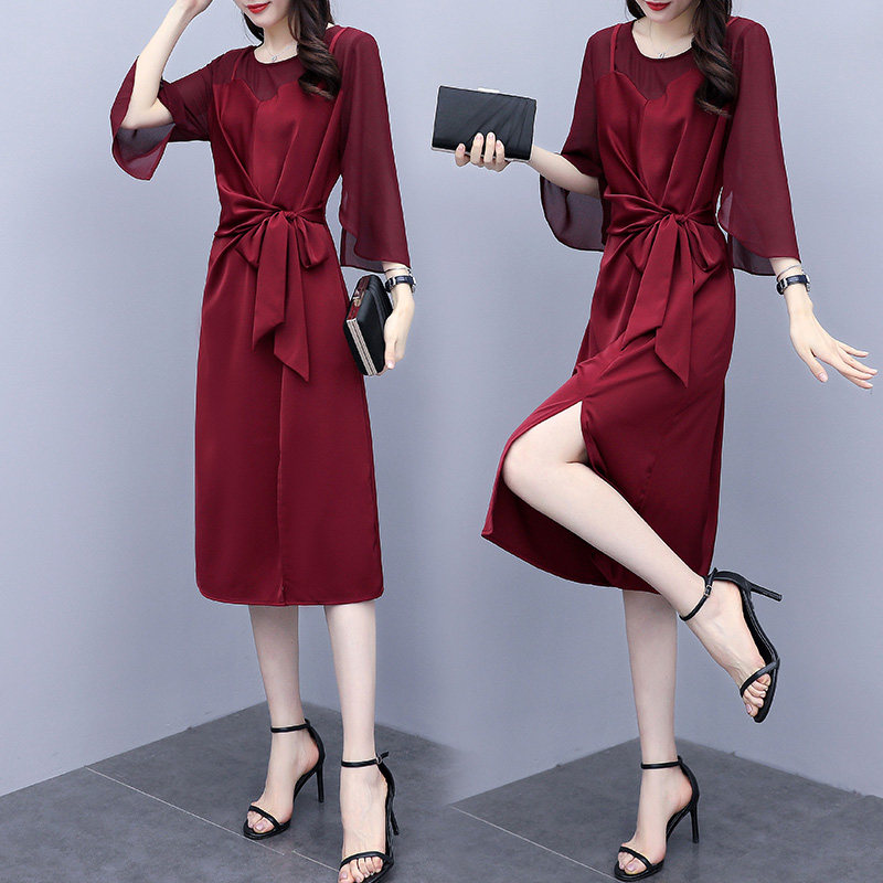 2020年夏天新款女依如秀2020夏季新款两件套连衣裙可盐可甜显白潮